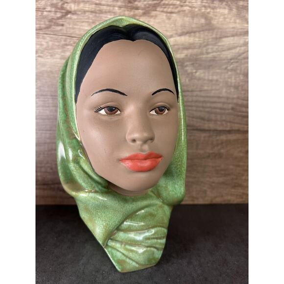 Vintage Female Head Bust Hand Painted Chalk Ware Green Head Scarf Ceramic - Picture 13 of 16
